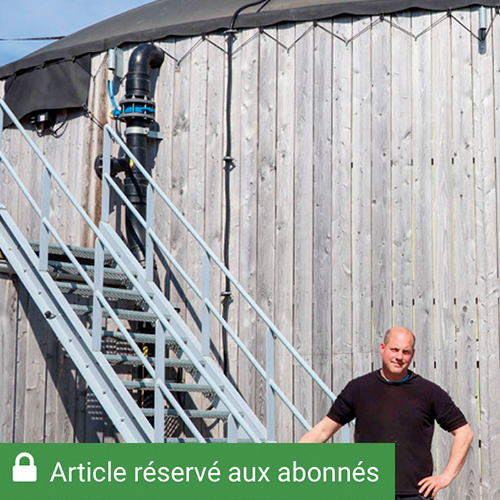 Damien Biguinet, agriculteur à Beauzée-sur-Aire, devant l’unité de méthanisation qui a transformé son exploitation, alliant innovation et autonomie énergétique. © Photo Aurélie Jozwik