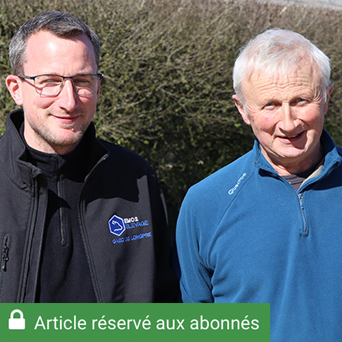 Arnaud Lemarchal et son père Claude, deux générations unies autour d’une même vision : faire évoluer le Gaec de Longpré vers un modèle agricole plus durable et résilient. © Photo DR